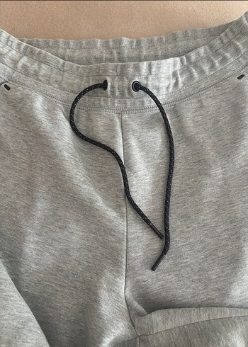 Nike Gri Tech Kadın Eşofman Altı - Görsel 5