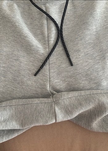 Nike Gri Tech Kadın Eşofman Altı - Görsel 3