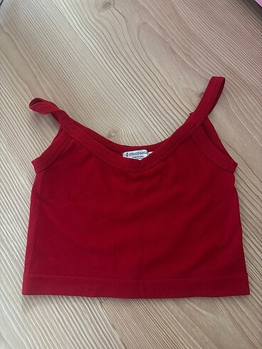 stradivarius crop top