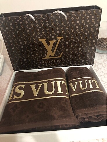 LOUIS VUITTON plaj havlu seti