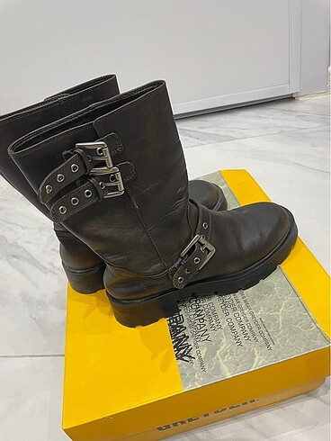 38 Beden Zara bot