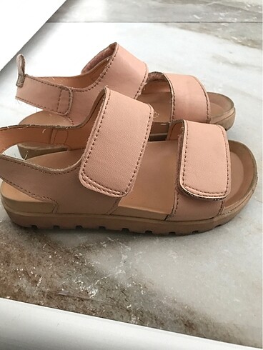 H&M sansürler