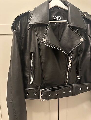 s Beden zara suni deri crop biker viral ceket