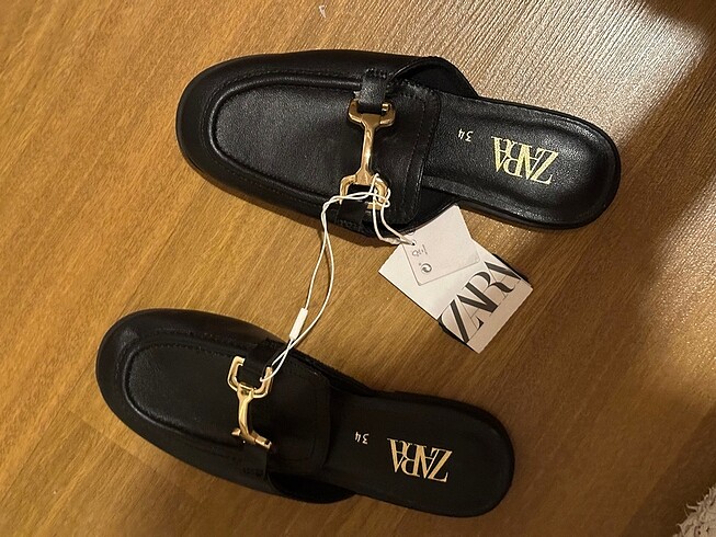 34 Beden siyah Renk Zara Çocuk Terlik