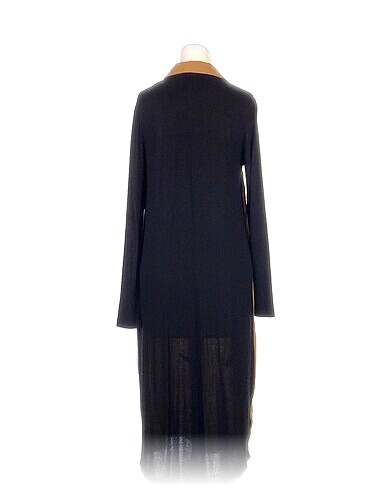m Beden PreLoved Uzun Elbise %70 İndirimli.