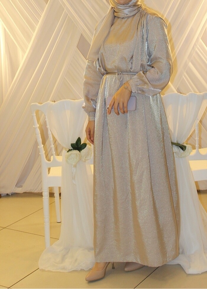 Be blue gece elbisesi bir kere tek kullanıldı - Görsel 2