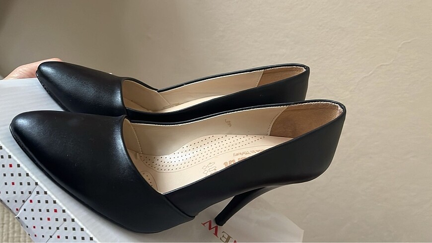 Yeni Siyah topuklu ayakkabı - Görsel 6
