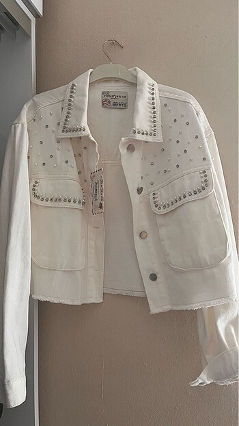 Beyaz incili ceket - Görsel 2