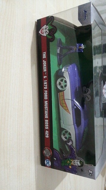Beden Renk Spıderman Ford pıckup ve joker Ford mustang figür ve jada araba