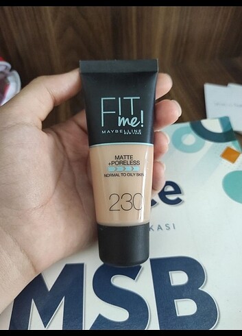 fit me fondoten meybilinne 230