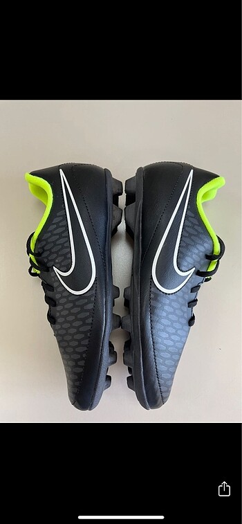 35 Beden siyah Renk Sıfır Orjinal Nike Krampon