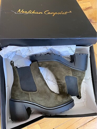 Topuklu Bot - Görsel 6