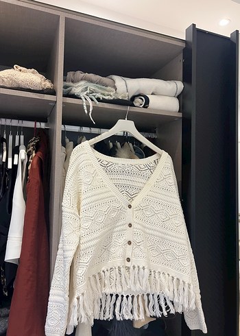 Bohem Tarz Beyaz Nakışlı Örgü Hırka - Görsel 2