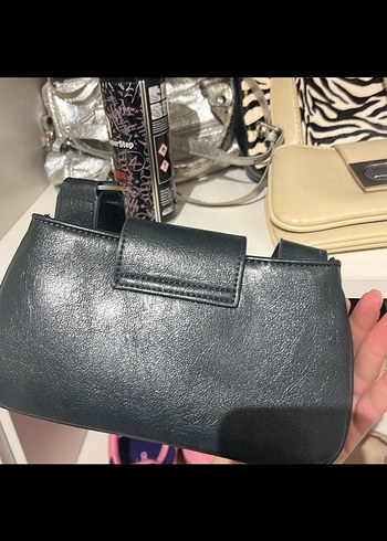 Tokalı Siyah Deri Kadın Çanta - Görsel 3