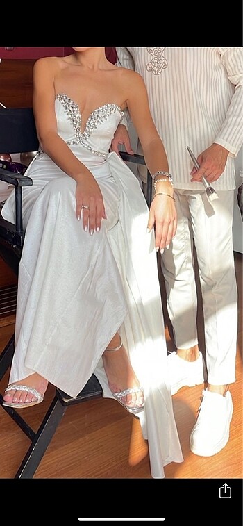 Cengiz aktürk beyaz abiye - Görsel 4