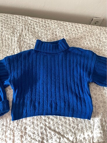 Oversize Kısa Saks Mavisi Kazak
