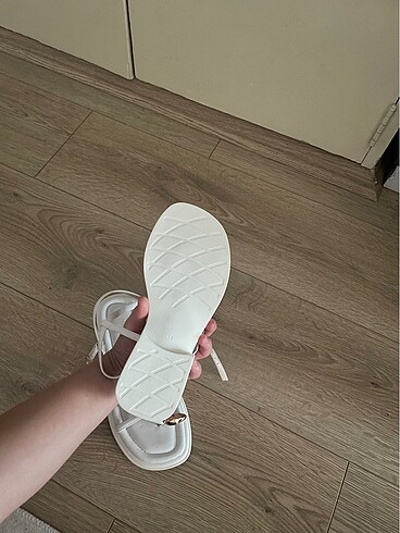 Trendyol & Milla Beyaz Sandalet