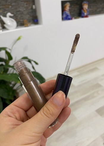 Mac lipgloss