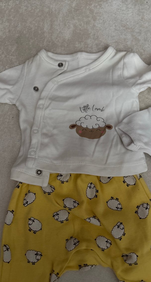 Sarı Desenli Yenidoğan Erkek Bebek Takımı - Görsel 2