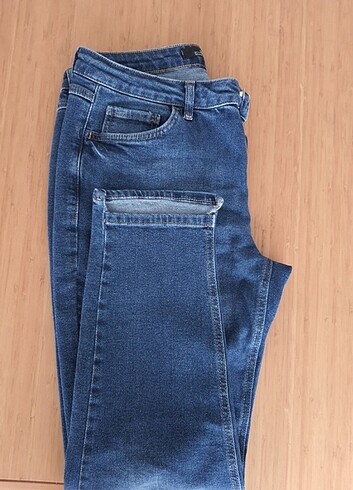 40 Beden lacivert Renk LCW Orta Rodeo Jean H45
