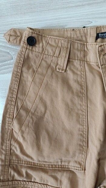 Bershka Tertemiz pantolon
