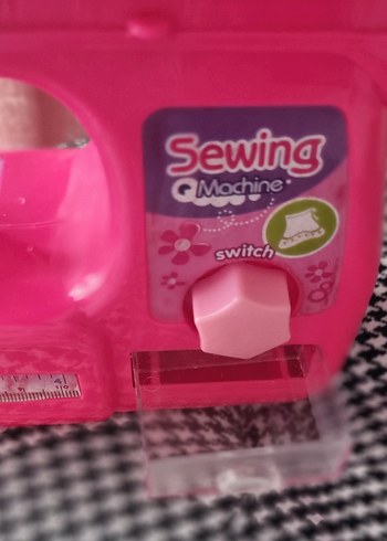 Beden Renkli Pembe Dikiş Makinesi