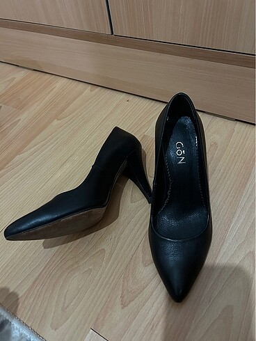37 Beden Gön deri stiletto