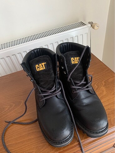 Orjinal erkek CAT bot. 43 NUMARA
