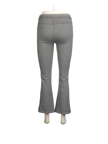 m Beden Zara Kumaş Pantolon %70 İndirimli.
