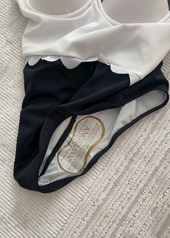 İnce Askılı Siyah Beyaz Kadın Mayo - Görsel 3