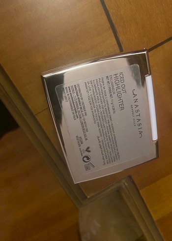 Anastasia Beverly Hills highlighter - Görsel 2