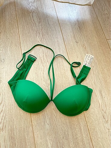 m Beden yeşil Renk OYSHO Bikini Üstü