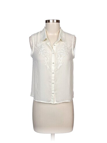 H&M Bluz %70 İndirimli.