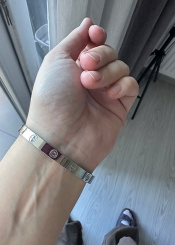 Beden Gri Cartier Kadın Bileklik