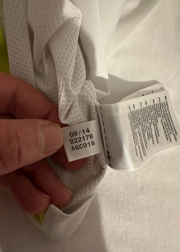 Beyaz Uzun Kollu Kız Tişörtü - Görsel 3