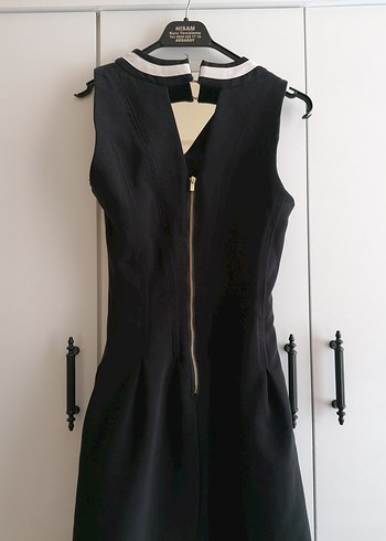 V Yaka Siyah Mini Elbise - Görsel 8