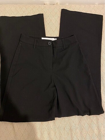 BERSHKA KUMAŞ PANTOLON