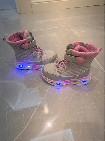 Skechers 24 no