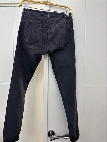 26 Beden Mavi jean