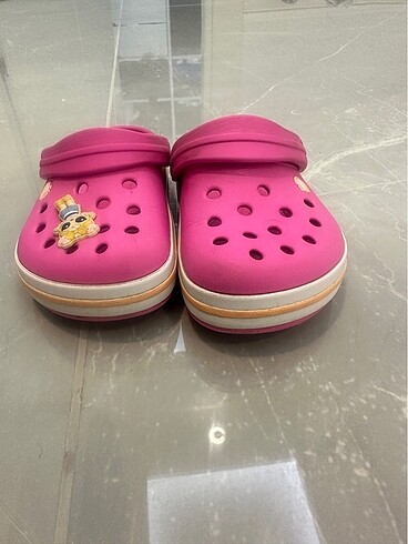 C7 crocs