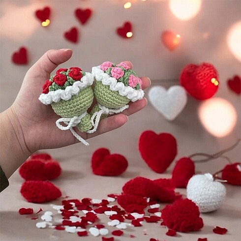 Buket anahtarlık amigurumi