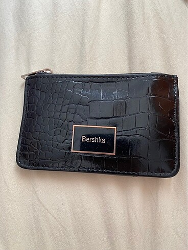 Bershka cüzdan