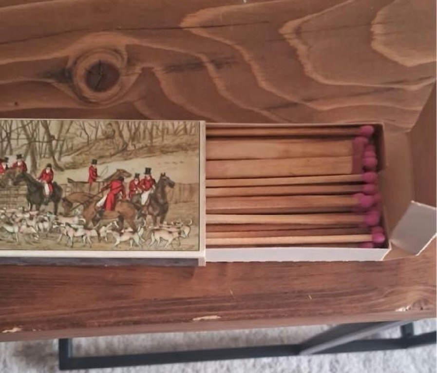 Kahverengi Av Sahnesi Kibrit - Görsel 2