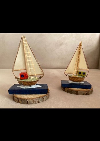 Mavi Yelkenli Ahşap Denizci Figürleri - Görsel 3