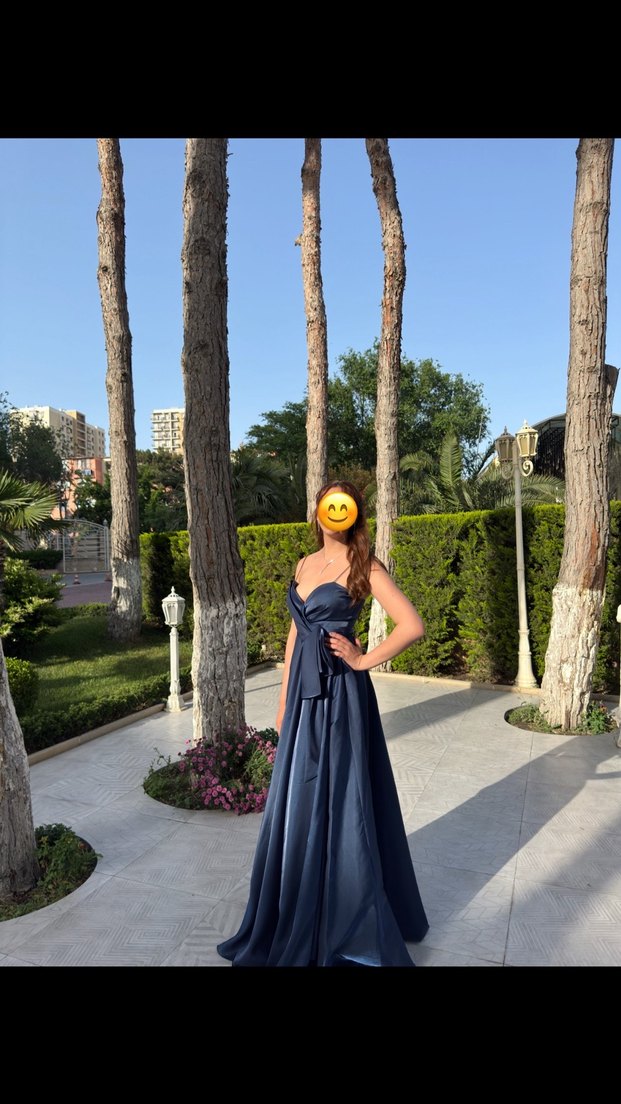 Uzun Lacivert Drapeli Straplez Abiye Elbise - Görsel 2