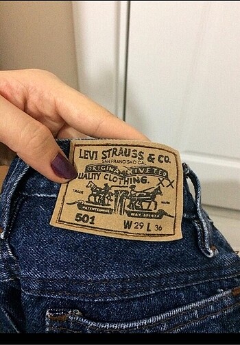 Orjinal levi?s mom jean