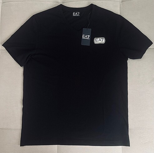 Emporio Armani EA7 Orjinal Sıfır Tişört