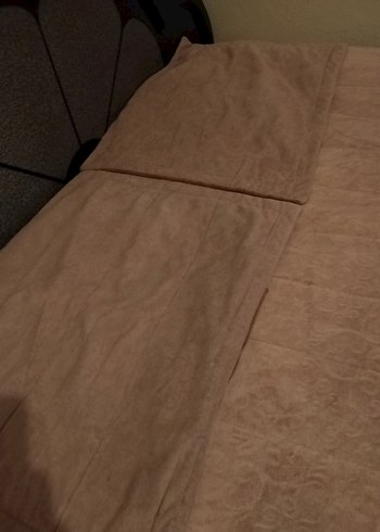 Koyu pembe Kadife Yatak Örtüsü - Görsel 4