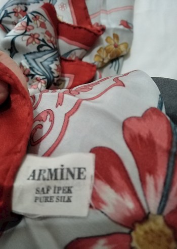 Armine ipek eşarp - Görsel 5