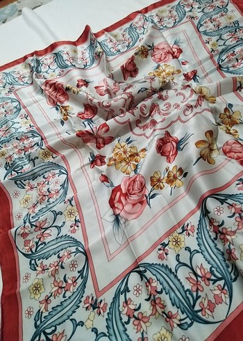 Armine ipek eşarp - Görsel 7